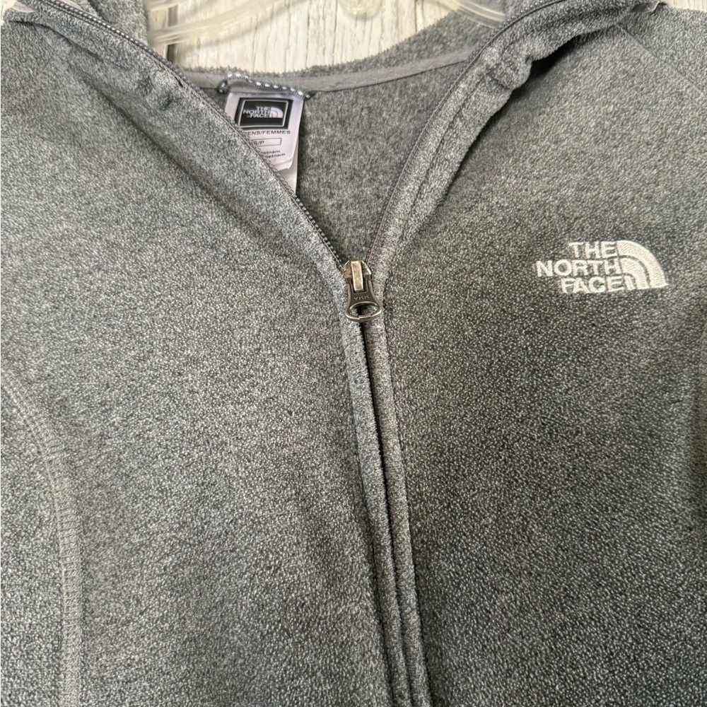The North Face Women's Charcoal Gray Ski Jacket - Picture 2 of 12